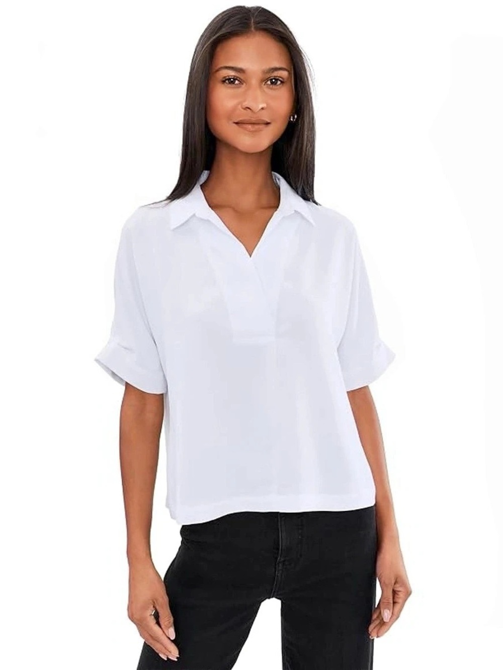 Sim & Sam Collared Pleat Front Button Back Relaxed Fit Blouse in White Sz M
